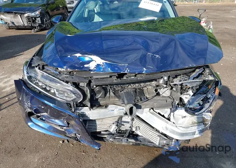 2018 Honda Accord Lx z USA, uszkodzony, nr VIN 1HGCV1F14JA029051